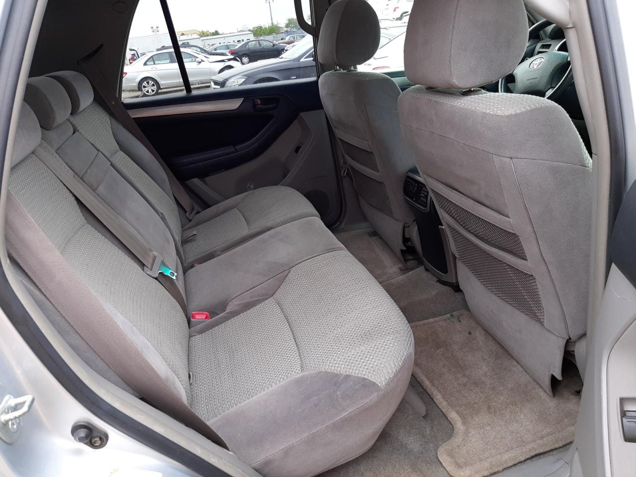Zdjęcie 6 z aukcji – 2003 TOYOTA 4RUNNER SR z VIN JTEBU14R030006375