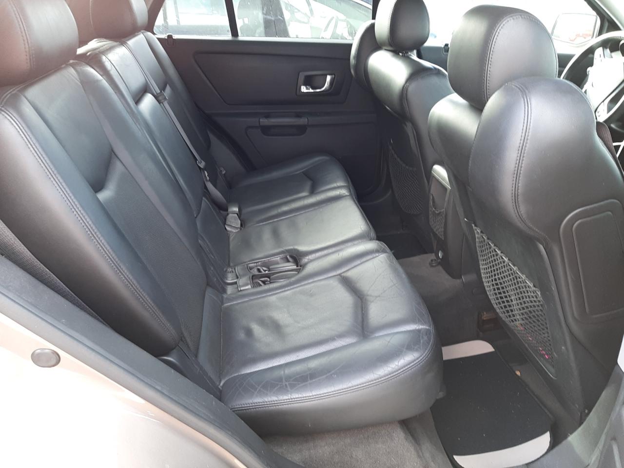 Photo 6 from auction – 2006 CADILLAC SRX with VIN 1GYEE637860217771