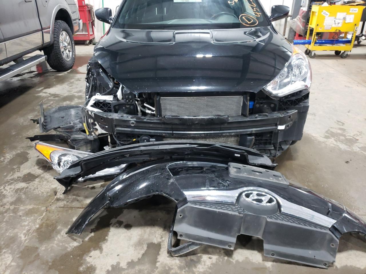 Photo 9 from auction – 2017 HYUNDAI VELOSTER with VIN KMHTC6AD1HU317861