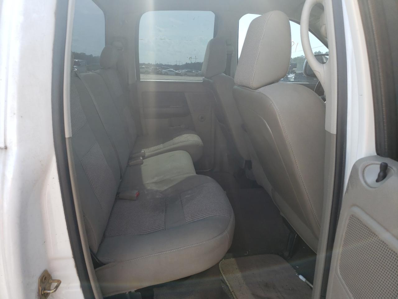 Photo 6 from auction – 2006 DODGE RAM 1500 S with VIN 1D7HA18236J162192