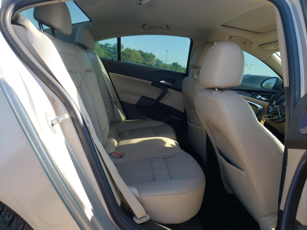 Photo 6 from auction – 2011 BUICK REGAL CXL with VIN W04GW5EV5B1104344