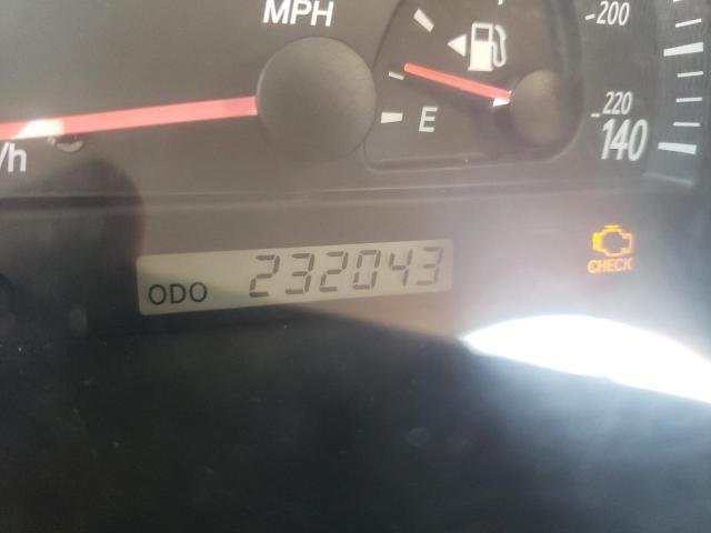Photo 8 from auction – 2003 TOYOTA CAMRY LE with VIN 4T1BF32KX3U044006
