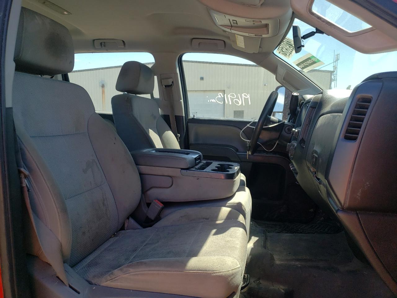 Photo 5 from auction – 2015 GMC SIERRA C35 with VIN 1GT111EG2FF644943