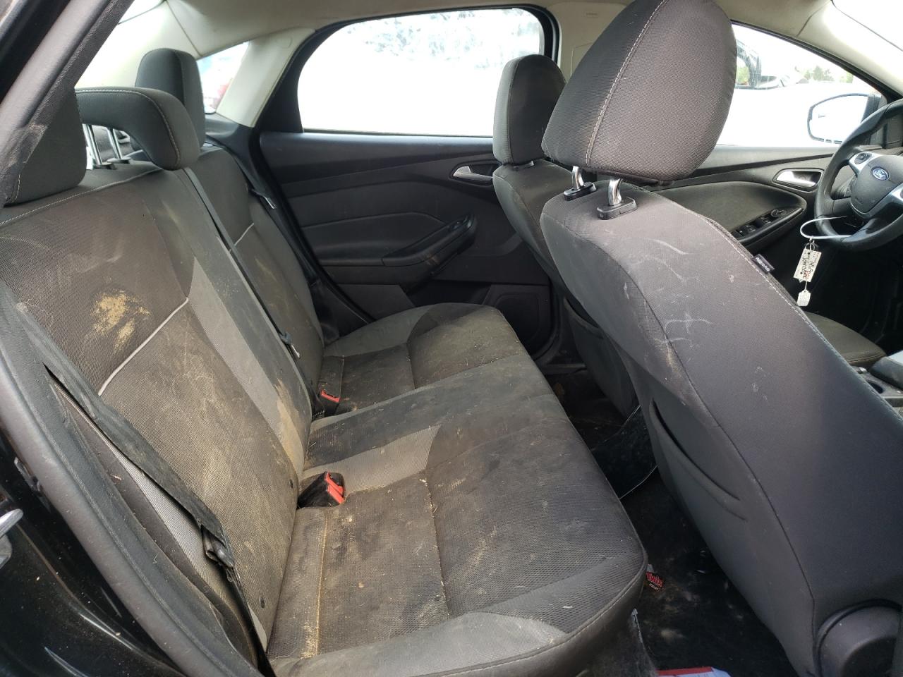 Photo 6 from auction – 2014 FORD FOCUS SE with VIN 1FADP3F25EL116152