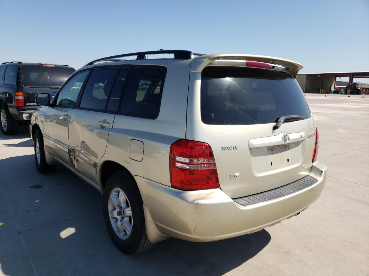Photo 3 from auction – 2003 TOYOTA HIGHLANDER with VIN JTEGF21A230113531