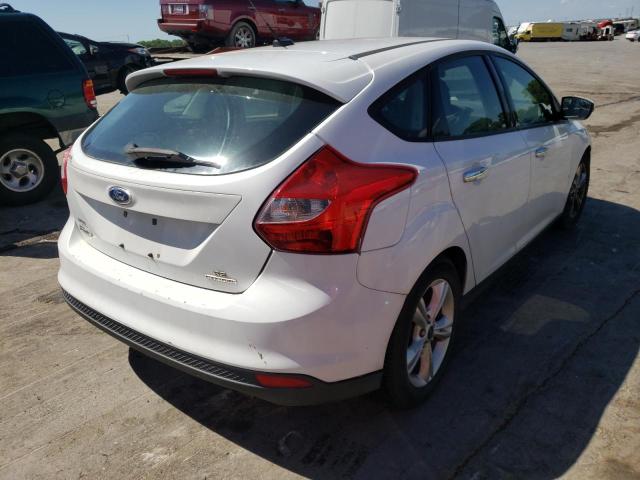 Zdjęcie 4 z aukcji – 2014 FORD FOCUS SE z VIN 1FADP3K24EL163209