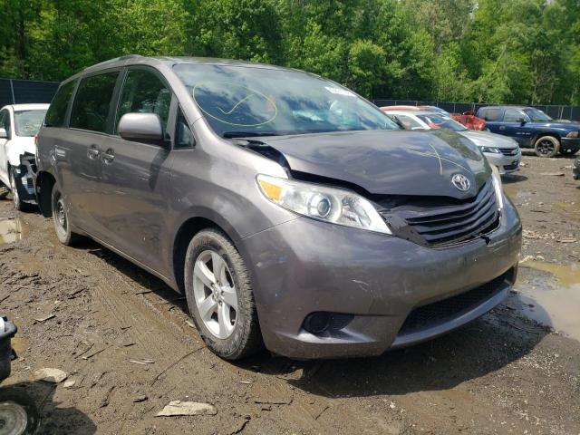 Photo 3 from auction – 2015 TOYOTA SIENNA LE with VIN 5TDKK3DC8FS649172