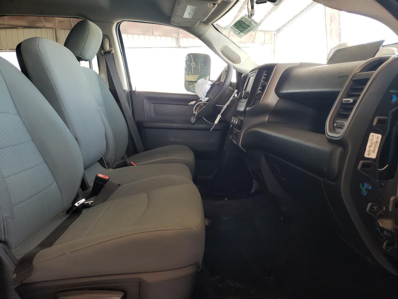 Photo 5 from auction – 2020 RAM 2500 TRADE with VIN 3C6UR4CJ2LG297007