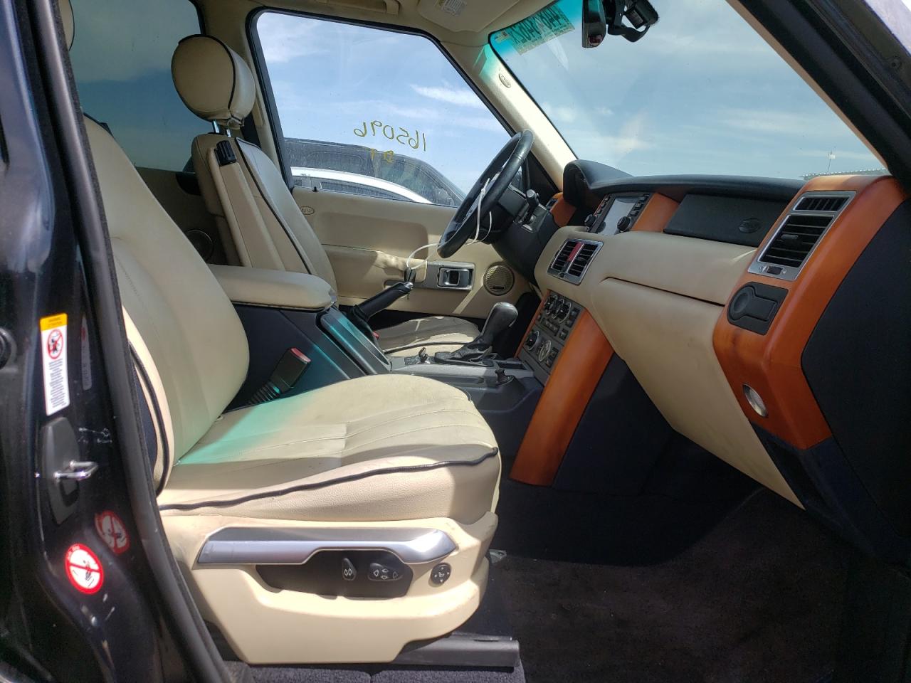 Photo 5 from auction – 2005 LAND ROVER RANGE ROVE with VIN SALME11475A194921