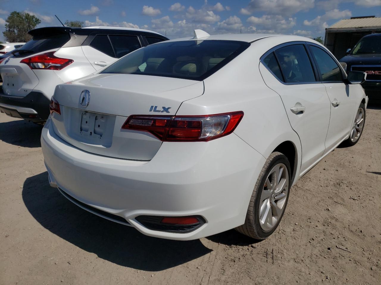 Photo 4 from auction – 2016 ACURA ILX PREMIU with VIN 19UDE2F77GA004393