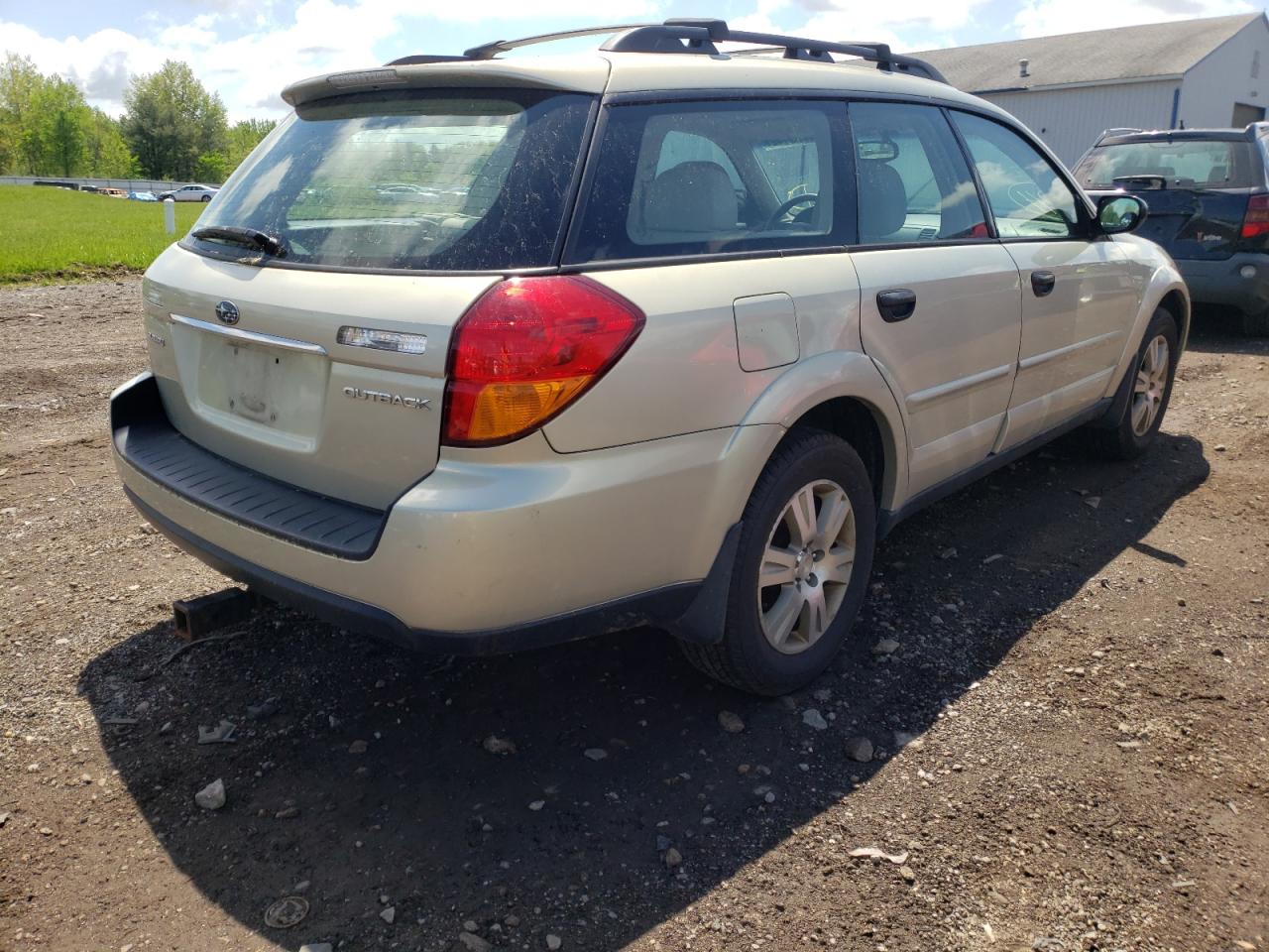 Photo 4 from auction – 2005 SUBARU LEGACY OUT with VIN 4S4BP61C057355776