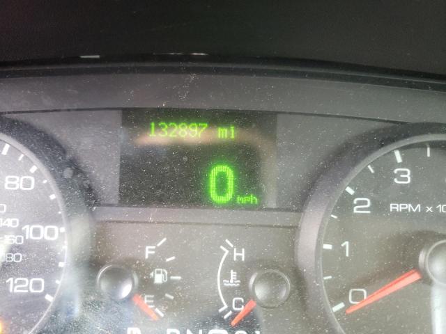 صورة رقم 8 من المزاد - 2011 FORD CROWN VICT مع VIN 2FABP7EV2BX137226