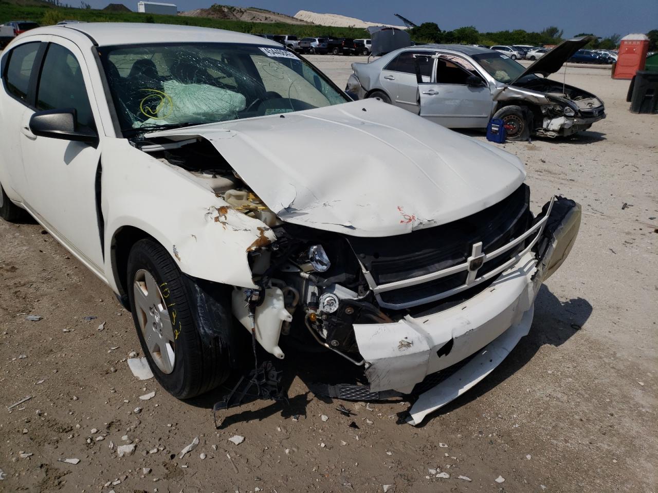 Photo 9 from auction – 2008 DODGE AVENGER SE with VIN 1B3LC46K58N199664