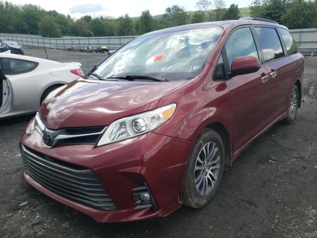 Photo 2 from auction – 2018 TOYOTA SIENNA XLE with VIN 5TDYZ3DC1JS949103