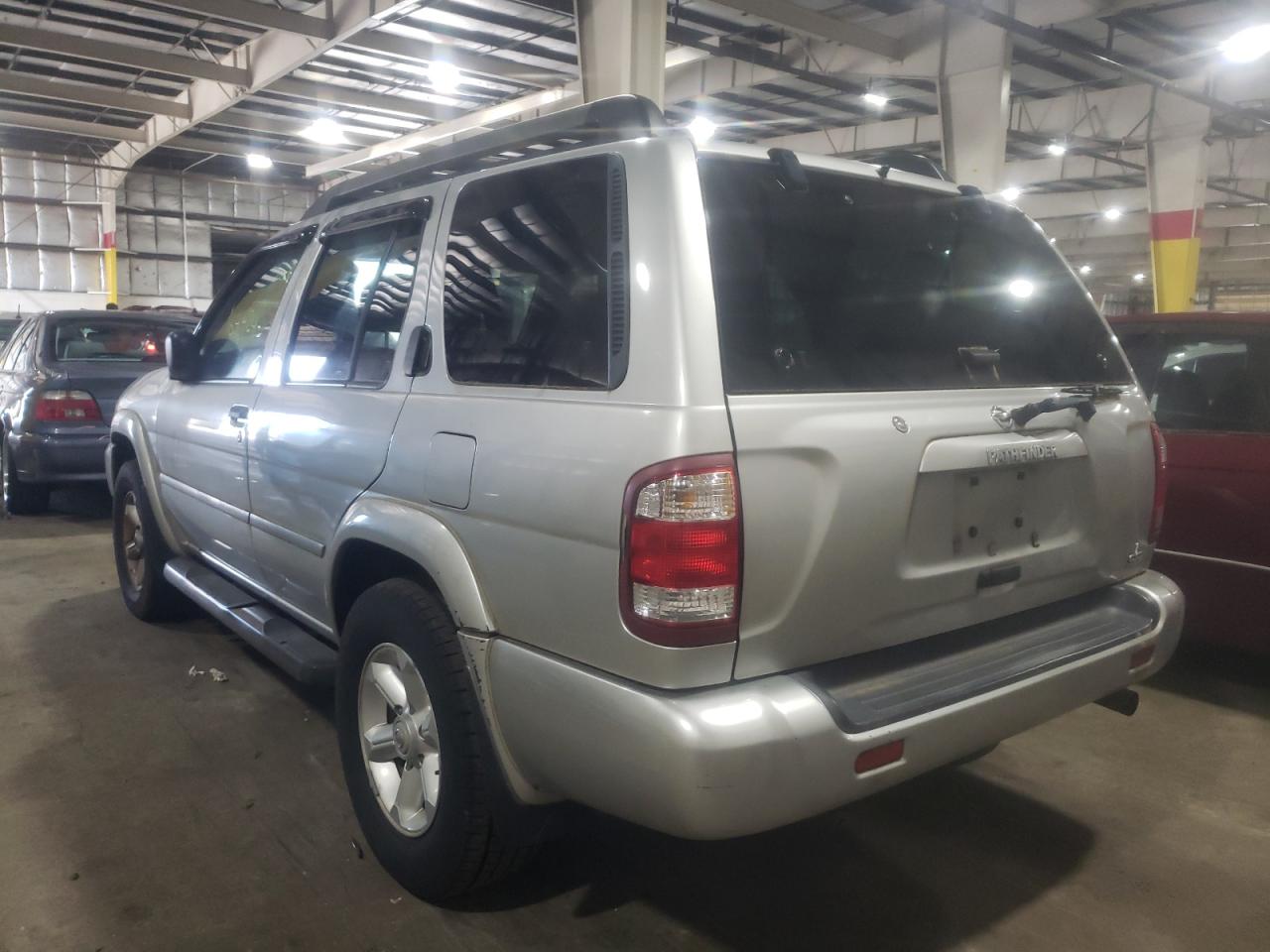 Photo 3 from auction – 2003 NISSAN PATHFINDER with VIN JN8DR09Y63W826907