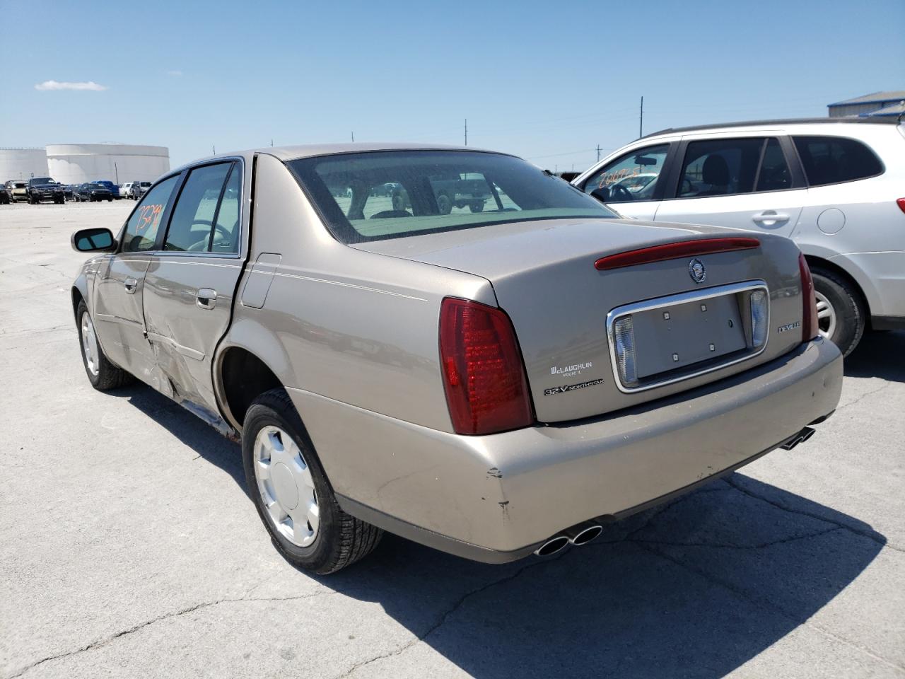 Photo 3 from auction – 2000 CADILLAC DEVILLE with VIN 1G6KD54Y7YU330865