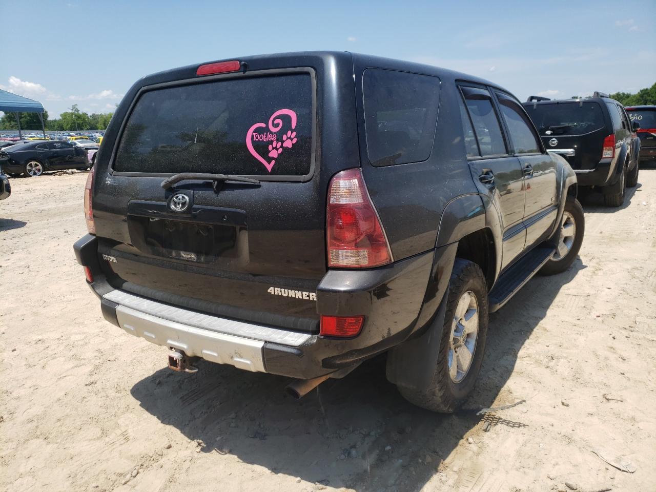 Photo 4 from auction – 2004 TOYOTA 4RUNNER SR with VIN JTEZU14RX40033079