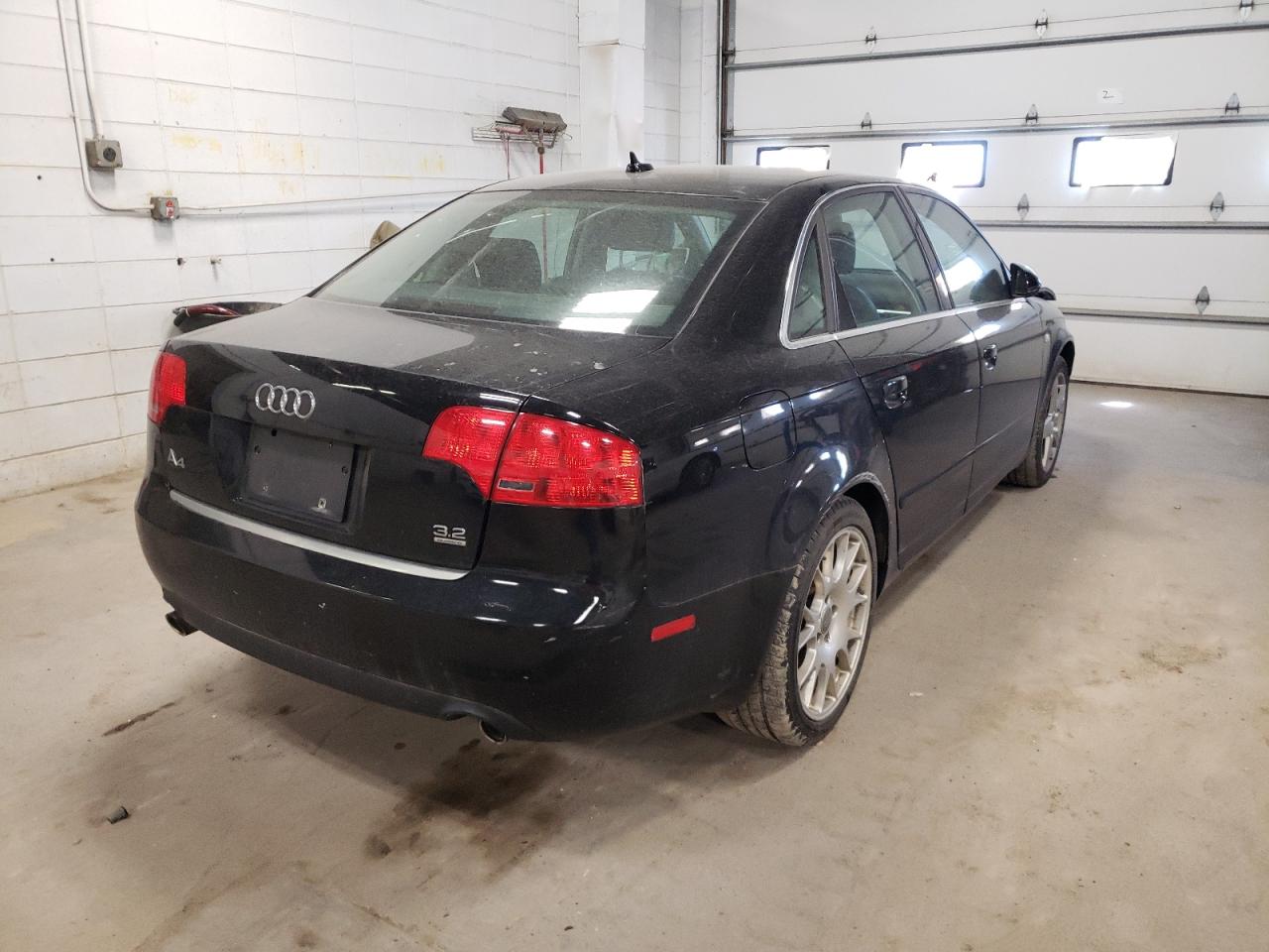Photo 4 from auction – 2007 AUDI A4 3.2 QUA with VIN WAUDH78EX7A253346