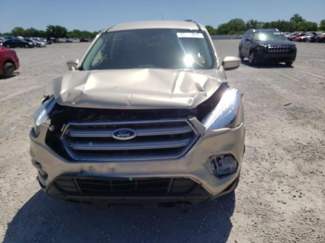Photo 9 from auction – 2017 FORD ESCAPE SE with VIN 1FMCU0GD1HUB59099