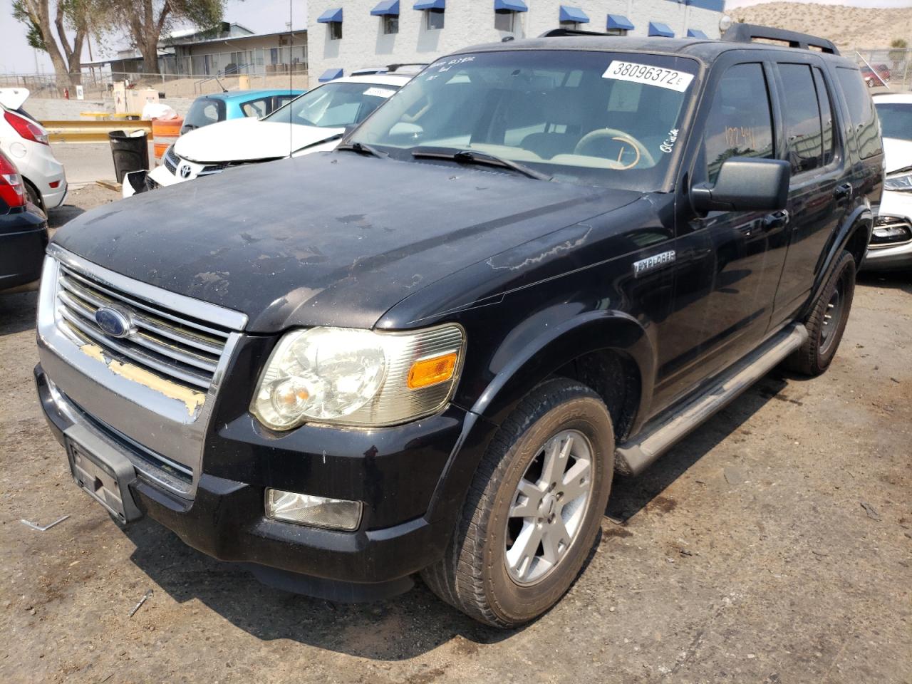 Photo 2 from auction – 2007 FORD EXPLORER X with VIN 1FMEU63E67UA90354