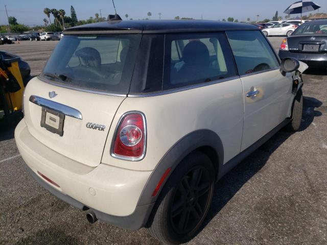 Photo 4 from auction – 2011 MINI COOPER with VIN WMWSU3C50BT182416