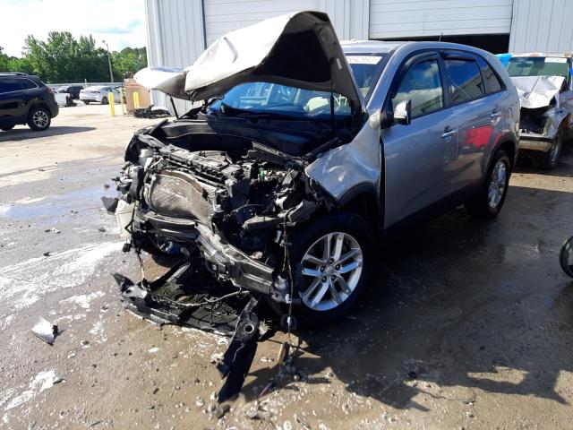 Photo 2 from auction – 2014 KIA SORENTO LX with VIN 5XYKT3A69EG466774