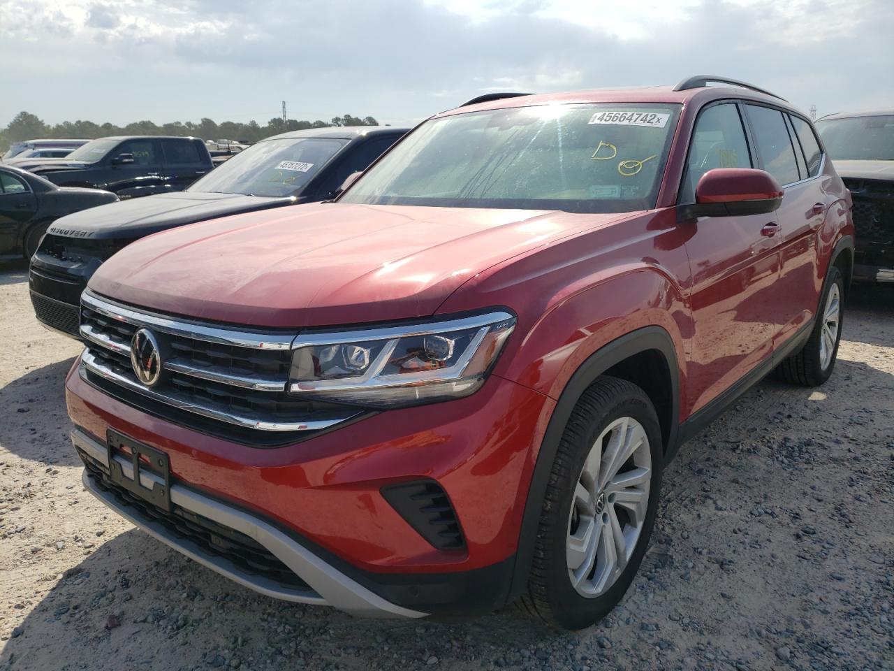 Photo 2 from auction – 2021 VOLKSWAGEN ATLAS SE with VIN 1V2KR2CA9MC537693