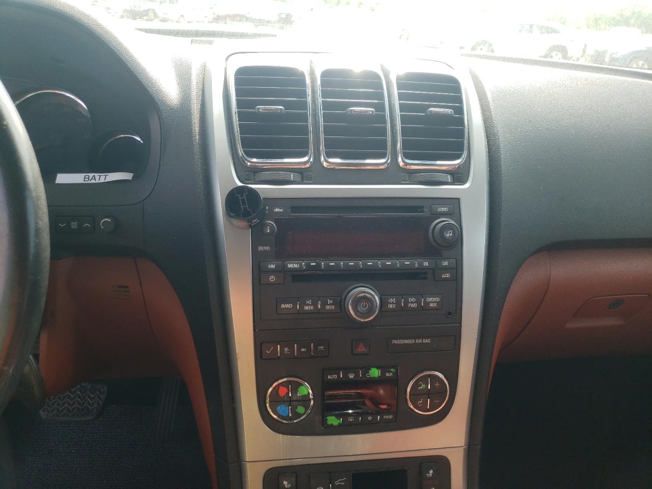 Photo 9 from auction – 2007 GMC ACADIA SLT with VIN 1GKER23757J115492