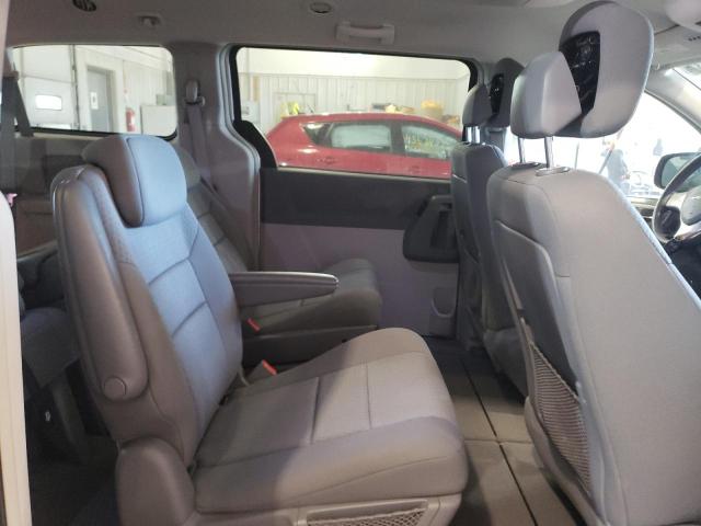Photo 6 from auction – 2010 CHRYSLER TOWN & COU with VIN 2A4RR5DX2AR405876