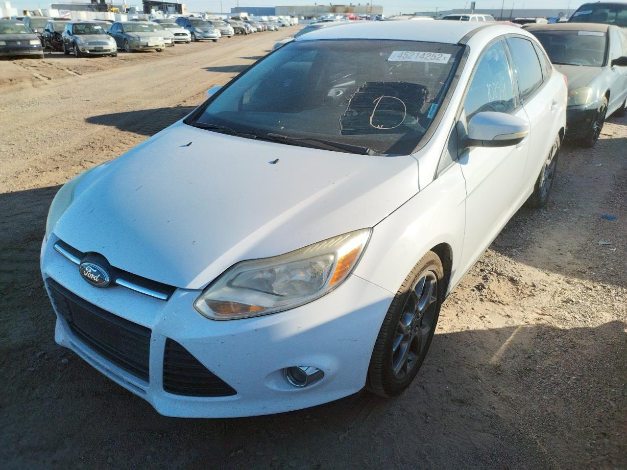 Фото 2 с аукциона – 2013 FORD FOCUS SE с VIN 1FADP3F2XDL184588