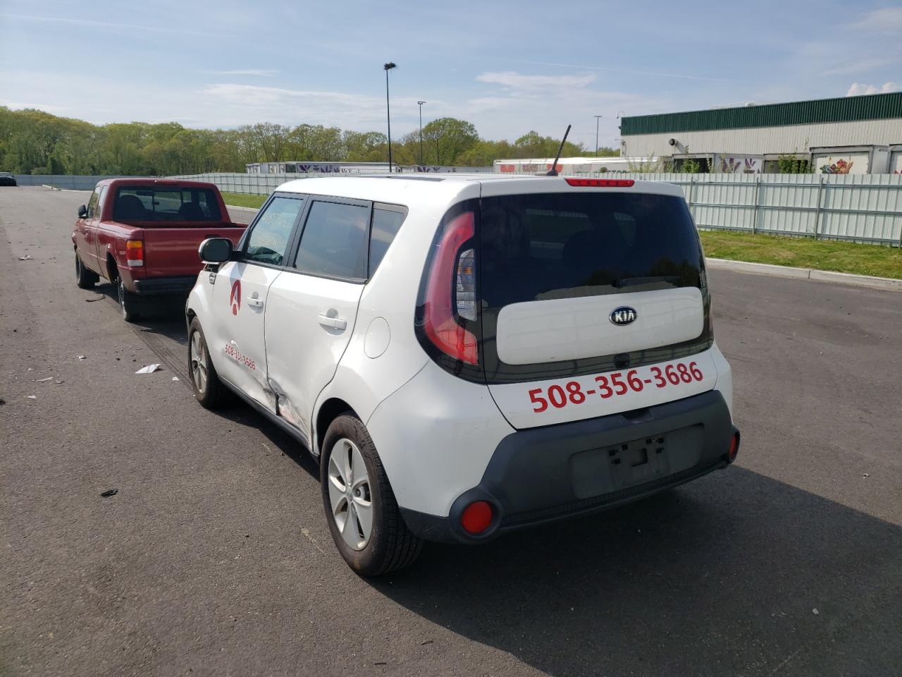 Photo 3 from auction – 2015 KIA SOUL with VIN KNDJN2A20F7205593
