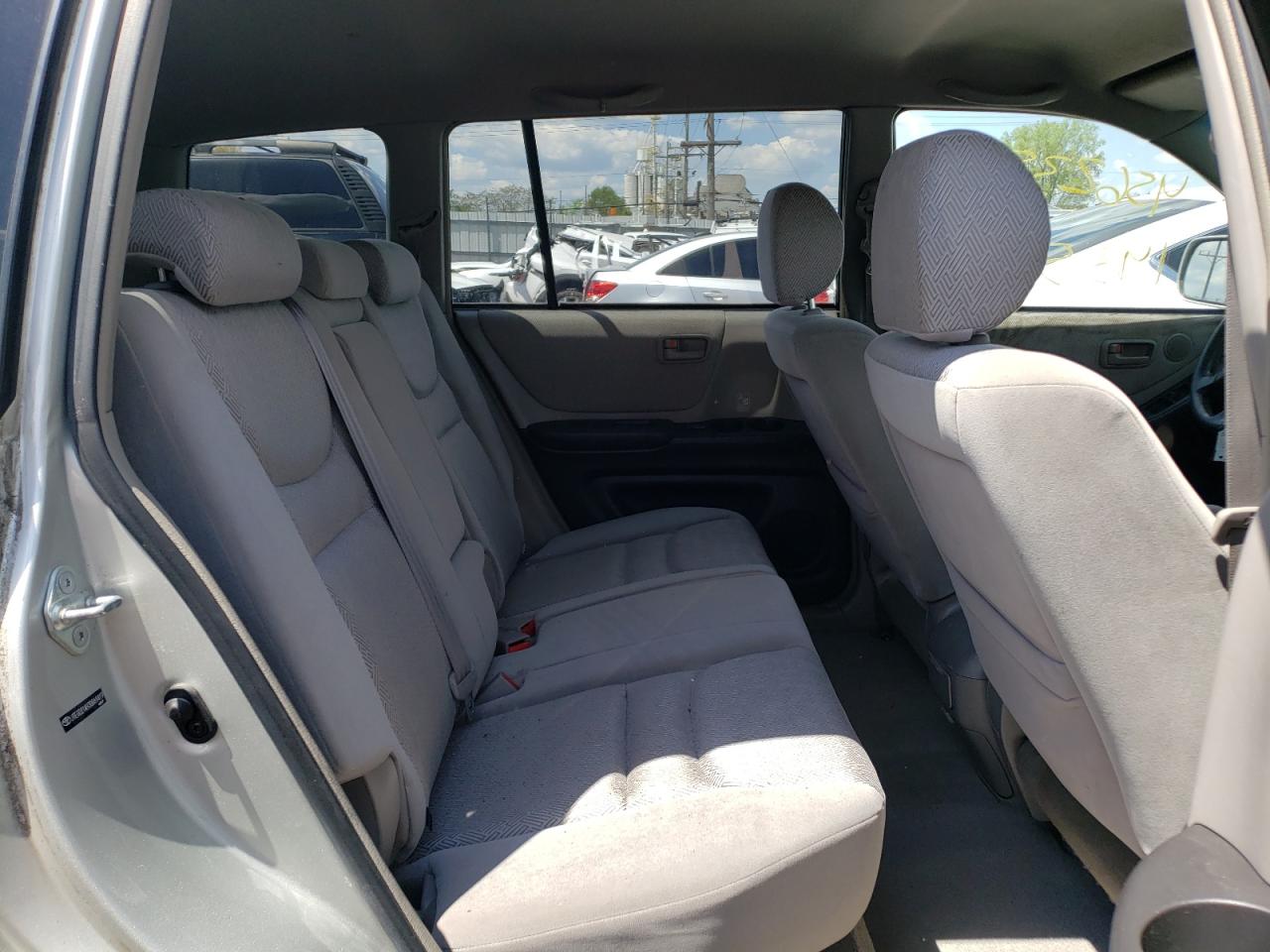 Photo 6 from auction – 2003 TOYOTA HIGHLANDER with VIN JTEGD21A930069419