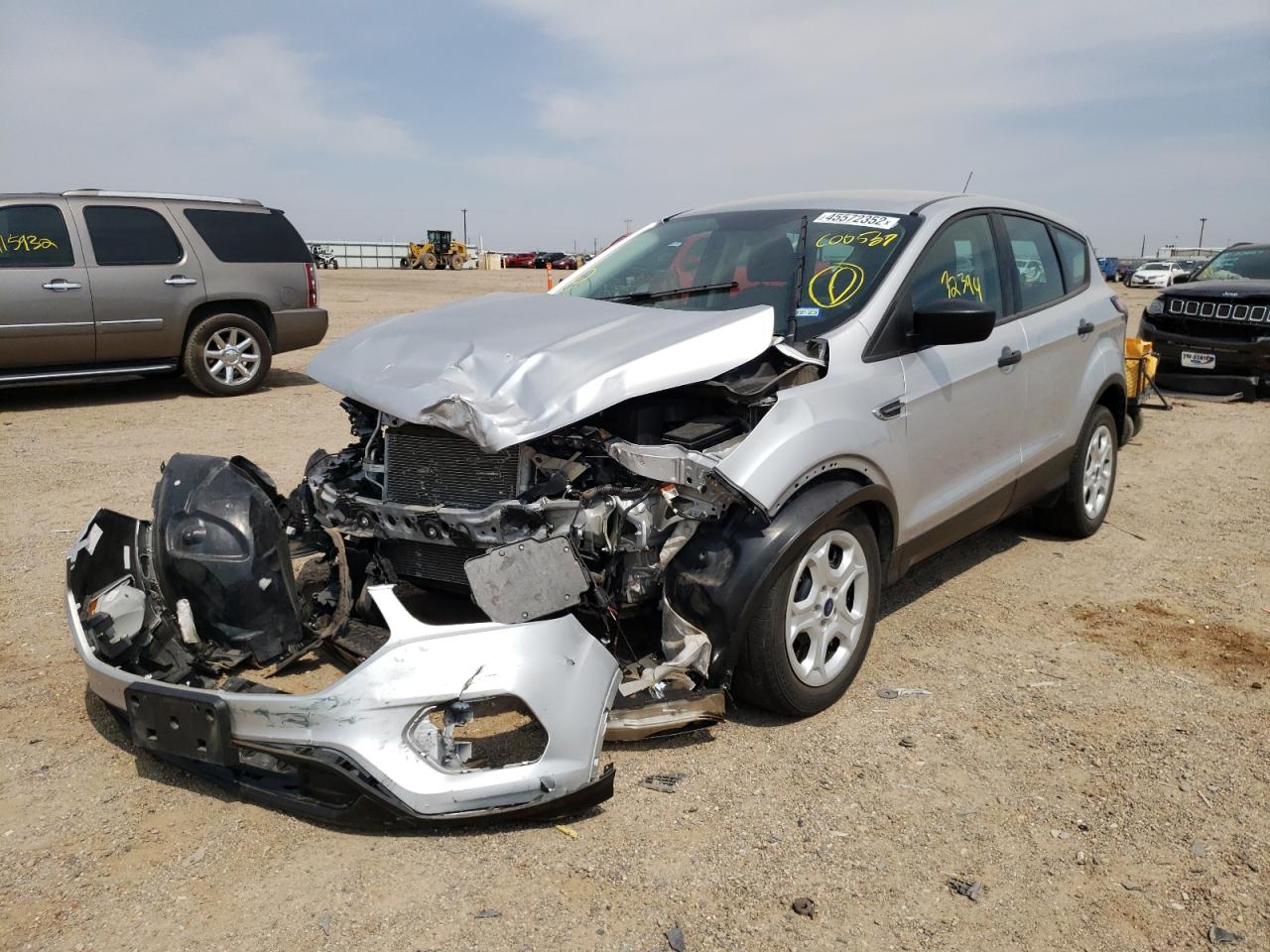 Photo 2 from auction – 2017 FORD ESCAPE S with VIN 1FMCU0F70HUC00527