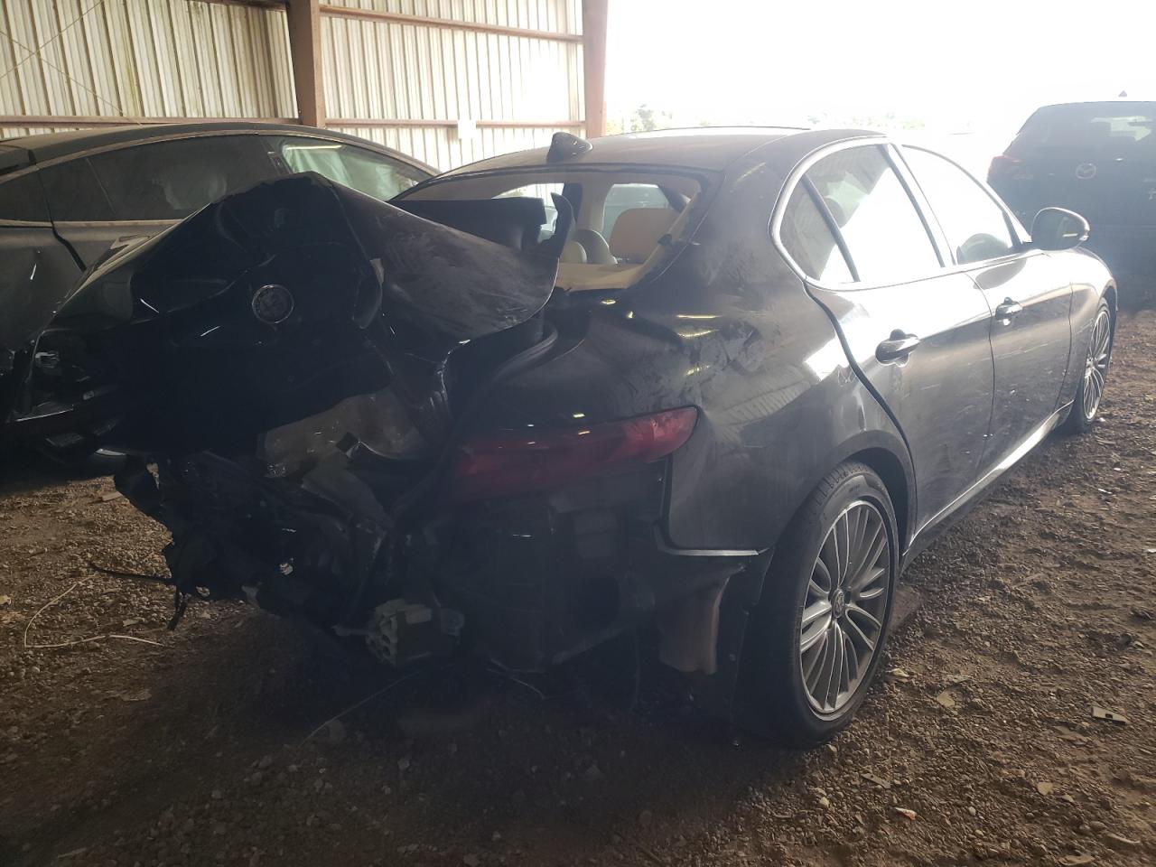 Photo 4 from auction – 2018 ALFA ROMEO GIULIA TI with VIN ZARFAECN5J7568934