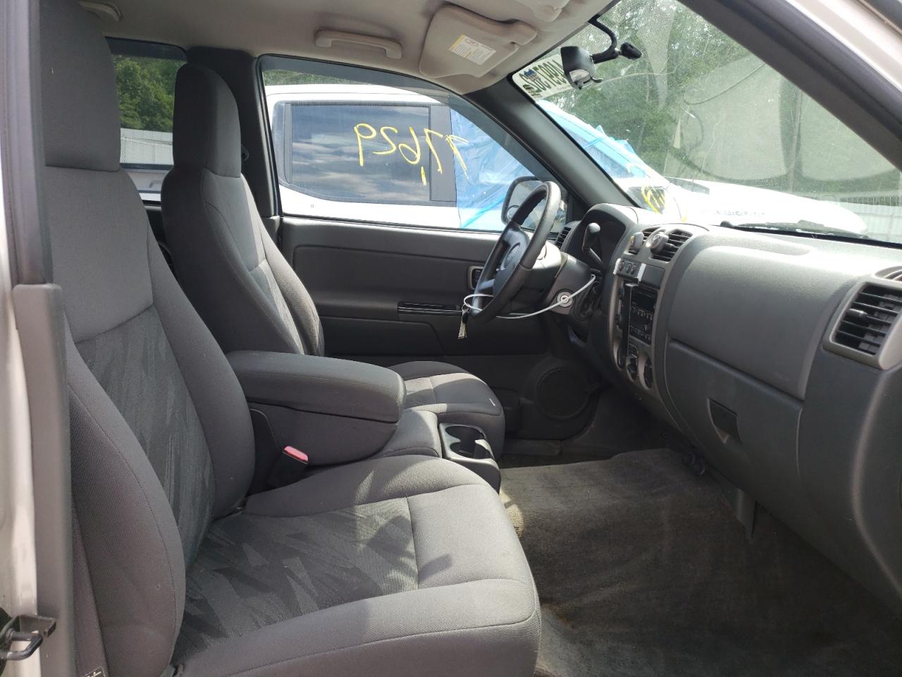 Photo 5 from auction – 2005 CHEVROLET COLORADO with VIN 1GCDT136X58285779