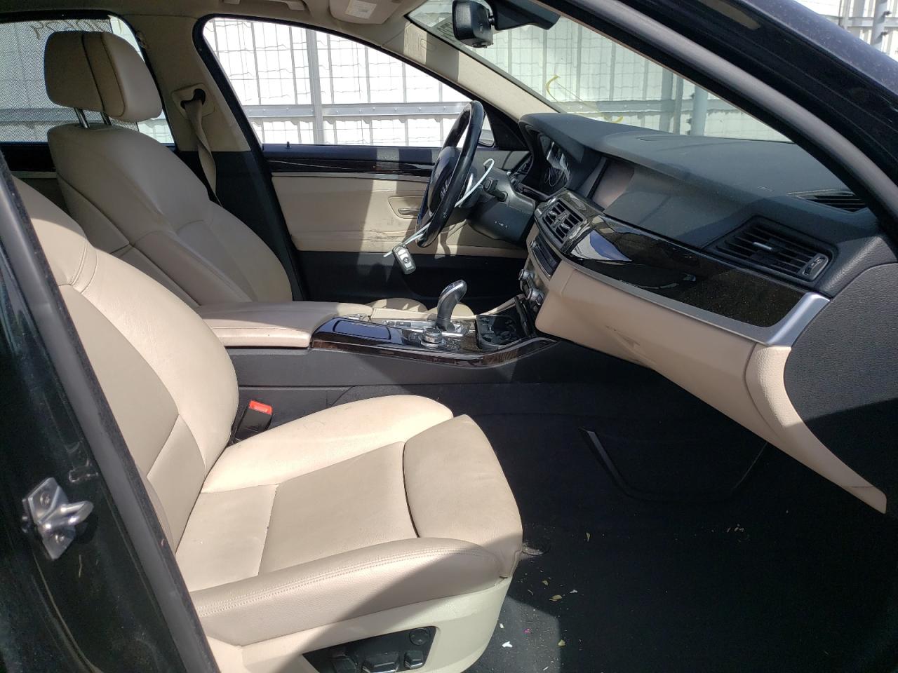 Photo 5 from auction – 2011 BMW 535 XI with VIN WBAFU7C52BC877537