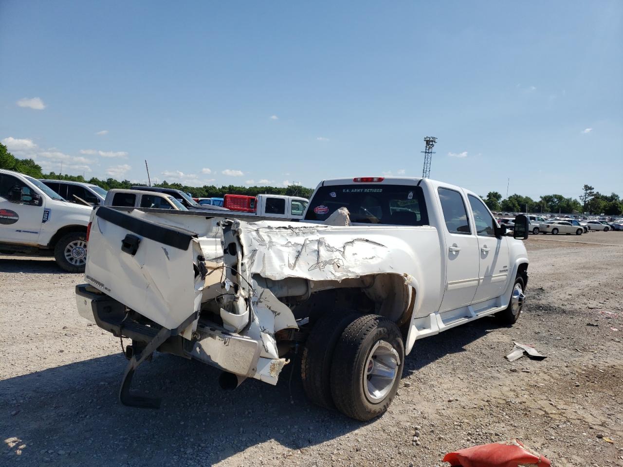 Photo 4 from auction – 2009 GMC SIERRA K35 with VIN 1GTJK93699F142103