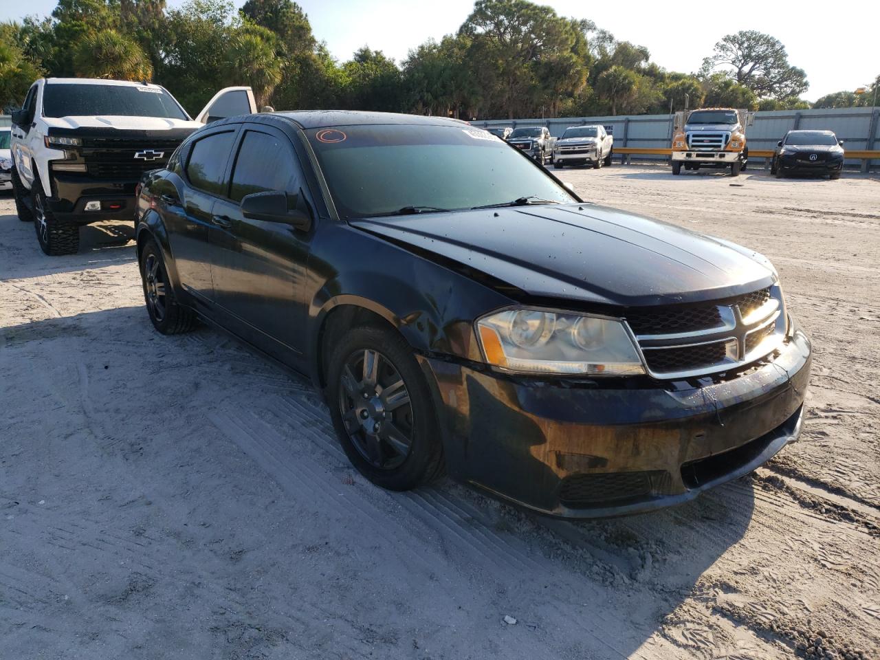DODGE AVENGER SE 2014 with VIN 1C3CDZAB5EN168687 - Photo from auction
