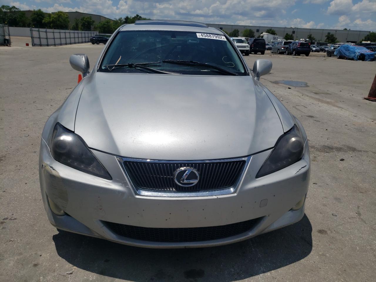 Photo 9 from auction – 2007 LEXUS IS 250 with VIN JTHCK262475009811