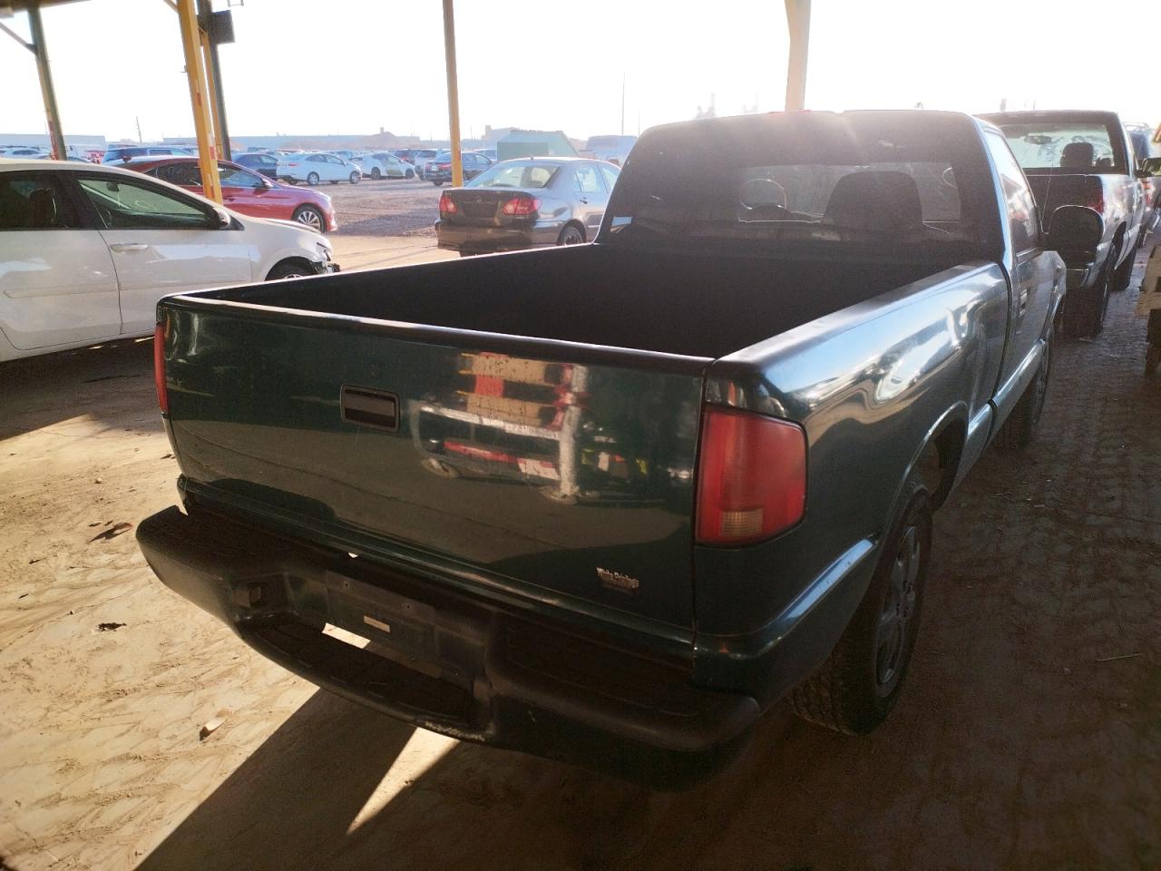 Photo 4 from auction – 1998 ISUZU HOMBRE with VIN 1GGCS1448W8660550