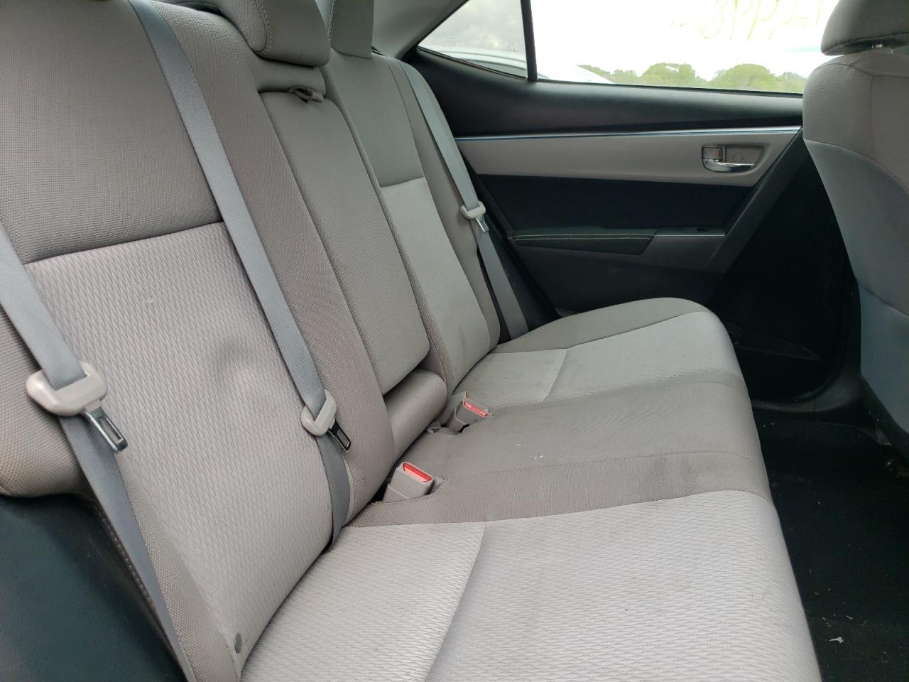 Photo 6 from auction – 2015 TOYOTA COROLLA L with VIN 2T1BURHE9FC430979