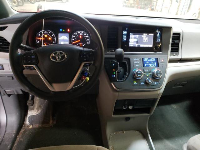 Photo 9 from auction – 2017 TOYOTA SIENNA with VIN 5TDZZ3DC8HS879100