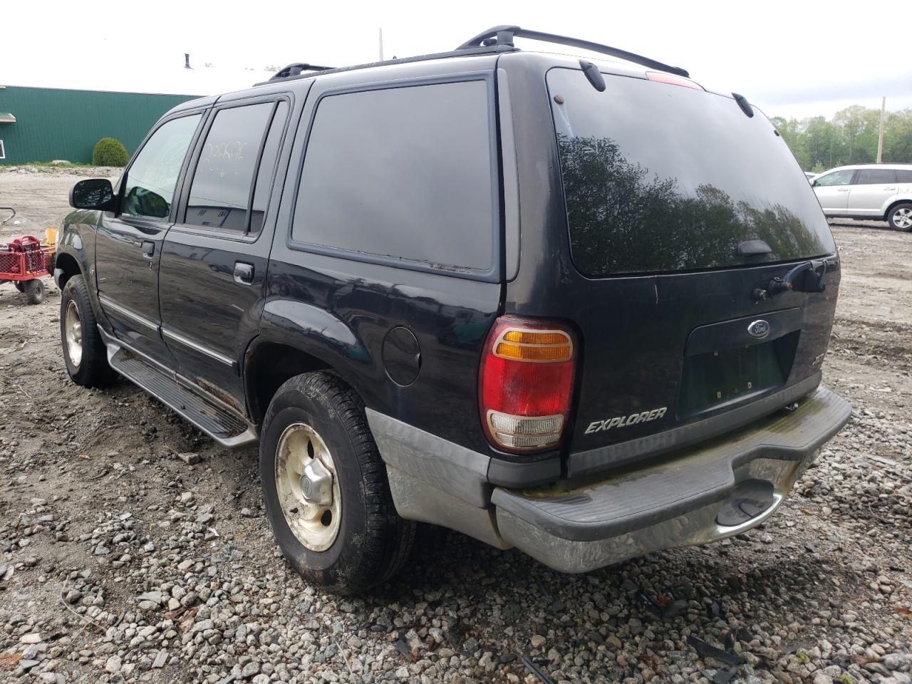 Photo 3 from auction – 1999 FORD EXPLORER with VIN 1FMZU35P7XZB53897