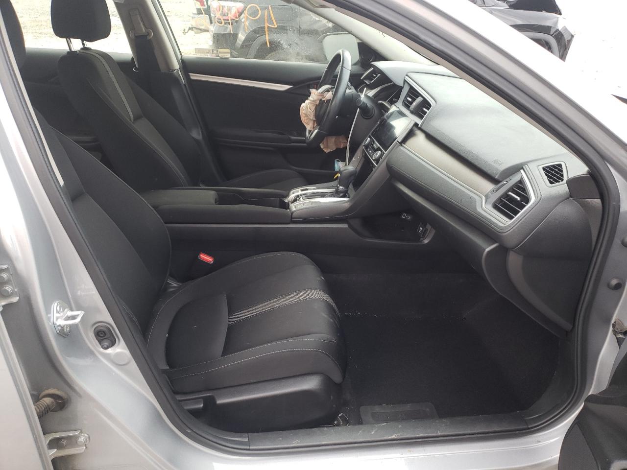 Photo 5 from auction – 2018 HONDA CIVIC EX with VIN JHMFC1F36JX042544