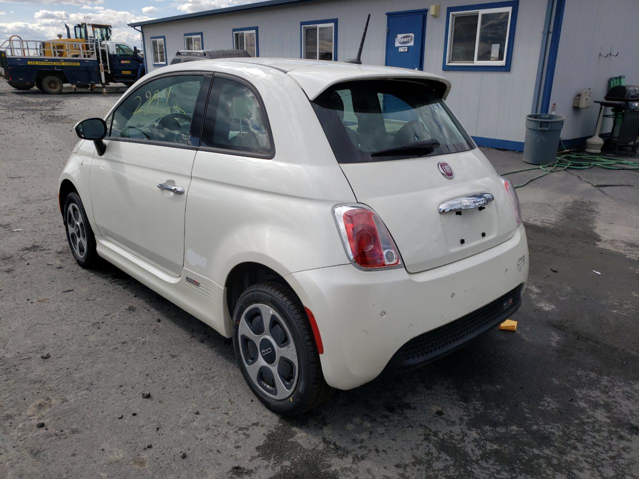 Photo 3 from auction – 2013 FIAT 500 ELECTR with VIN 3C3CFFGEXDT753421
