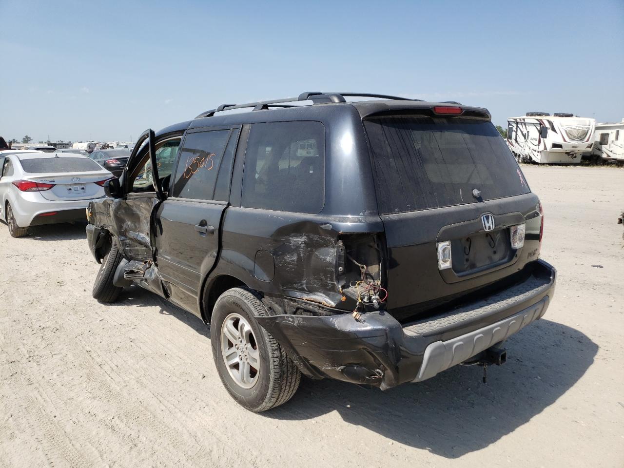 Photo 3 from auction – 2004 HONDA PILOT EXL with VIN 2HKYF18724H605056