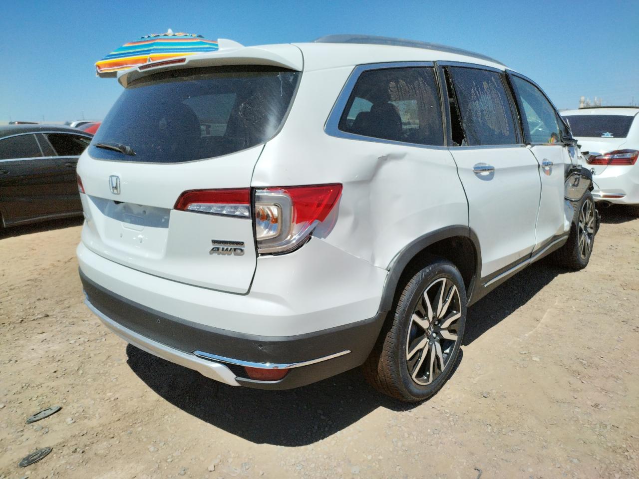 Photo 4 from auction – 2022 HONDA PILOT TOUR with VIN 5FNYF6H64NB026087