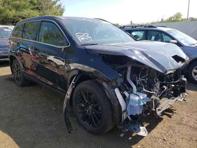 TOYOTA HIGHLANDER 2019 with VIN 5TDJZRFH3KS611779 - Photo from auction