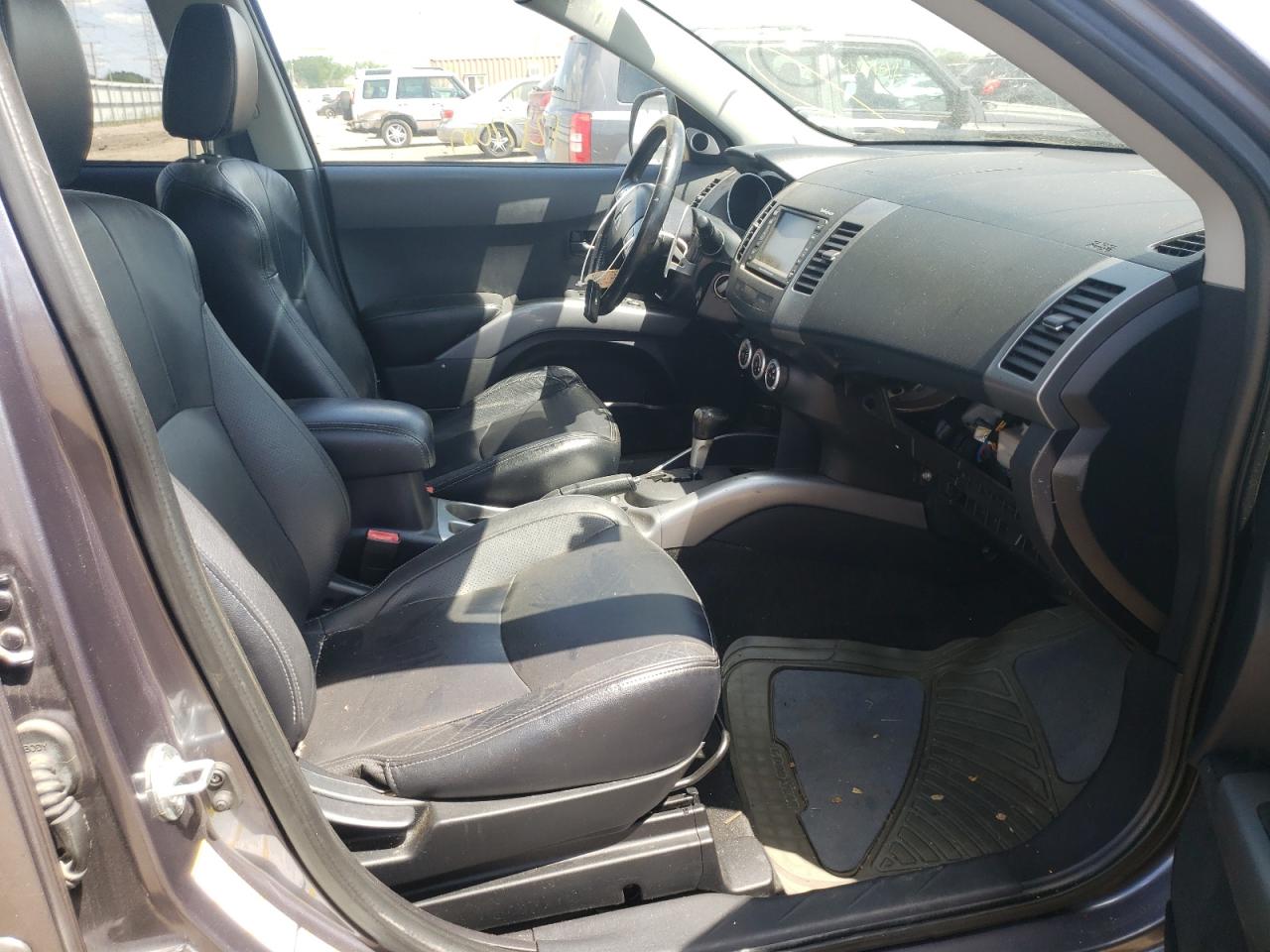 Photo 5 from auction – 2007 MITSUBISHI OUTLANDER with VIN JA4MT41X87Z018063