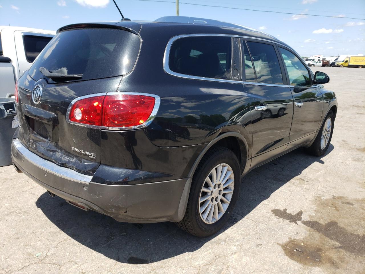 Photo 4 from auction – 2012 BUICK ENCLAVE with VIN 5GAKVCED1CJ318734